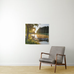 Tenture Bateau à rames amarré au lac