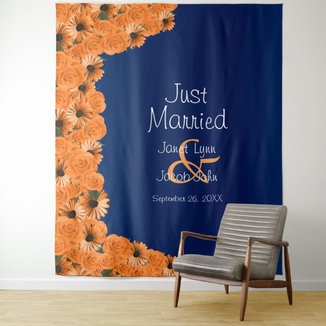 Tenture Belle rose orange et bleu marine II (En situation)