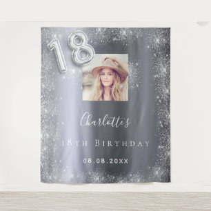 Tenture Bienvenue pour un 18ème anniversaire avec poussièr