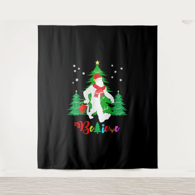 Tenture Bigfoot Yeti Sasquatch Noël Croire Noël (Devant)