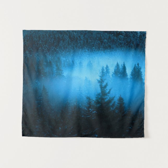 Tenture Brouillard magique dans la forêt d'épinettes neige (Devant (Horizontal))