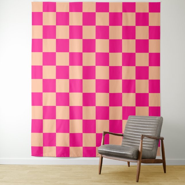 Tenture Carrés à damier pêche rose chaud rétro (En situation)