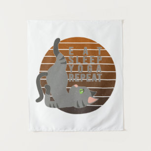 Tenture Chatte drôle faisant du yoga.