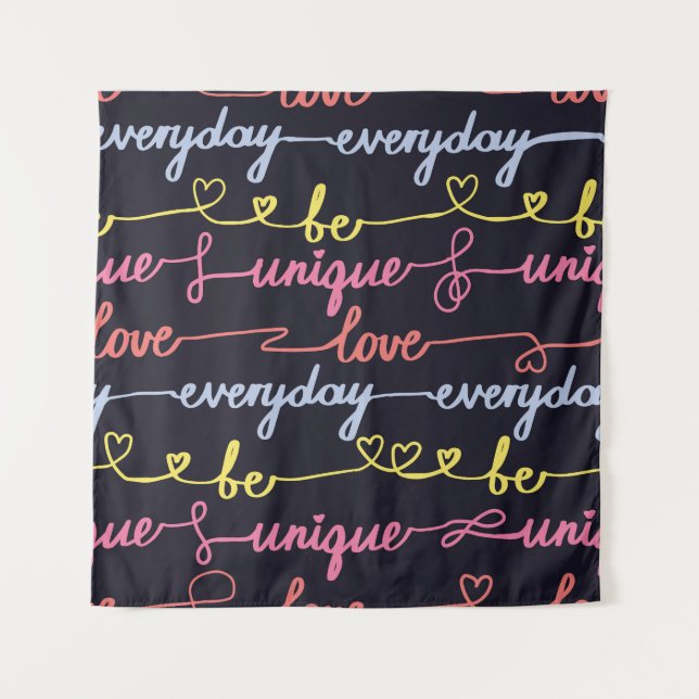 Tenture Coeurs de filles, mots motif sans couture. (Devant)