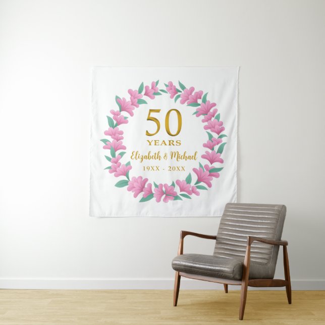 Tenture Couronne de fleurs rose "Golden Floral" pour le 50 (En situation)