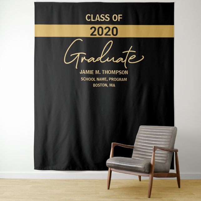 Tenture Diplômé de la promotion 2020 noire graduation (En situation)