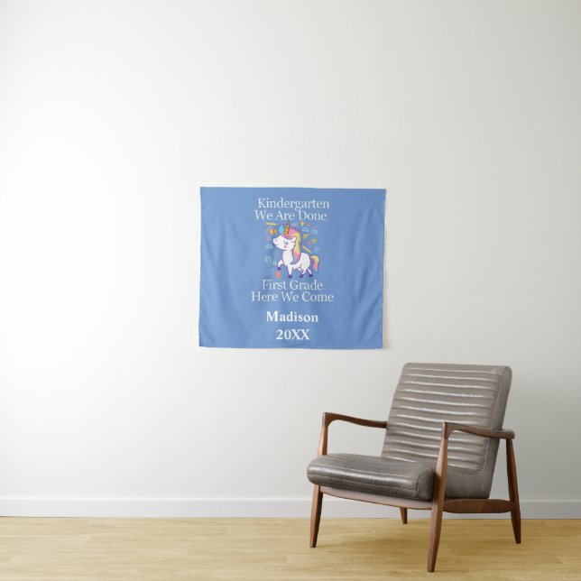 Tenture Diplômé de Maternelle Première Année Licorne (En situation (horizontale))