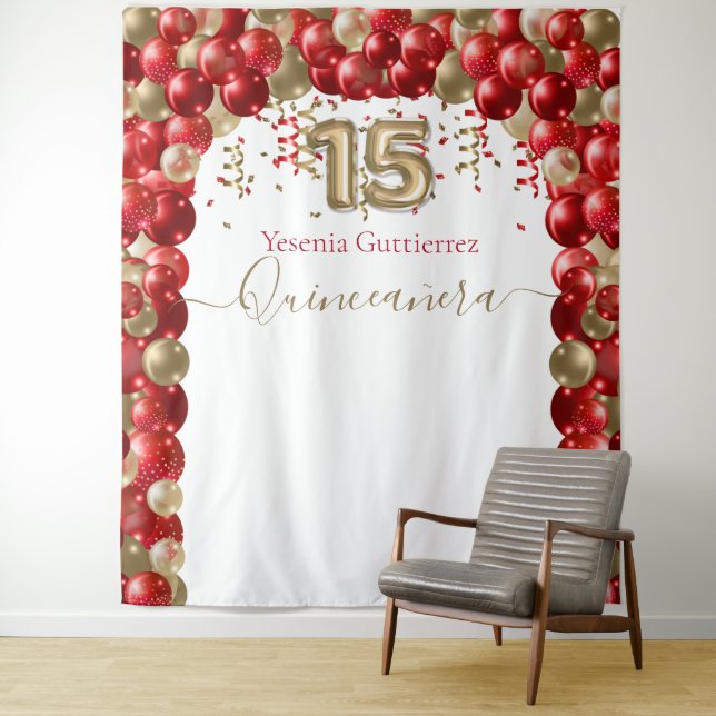 Tenture Elégante Arche en or rouge Quinceanera (En situation)