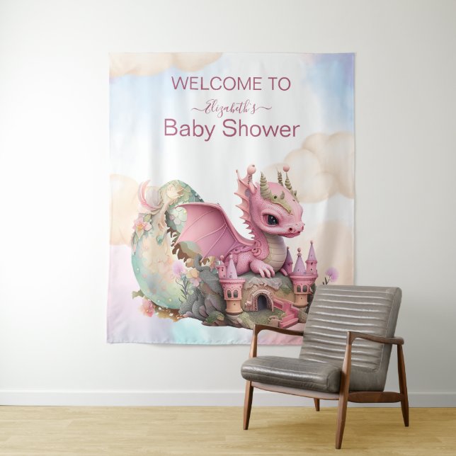 Tenture Fête de bébé du dragon rose aquarelle fantaisiste (En situation)