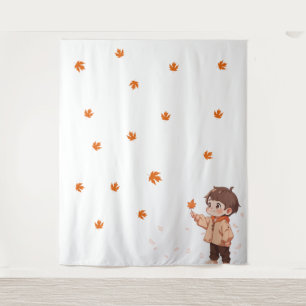 Tenture Feuille d'automne tenue par un petit garçon mignon