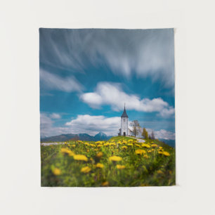 Tenture Fleurs de Dandelion à l'église st primus Jamnik Sl