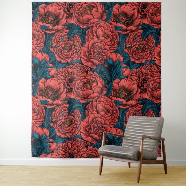 Tenture Fleurs et moisissures de pivoines rouges (En situation)