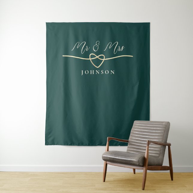 Tenture Fond de mariage vert émeraude pour M. et Mme (En situation)