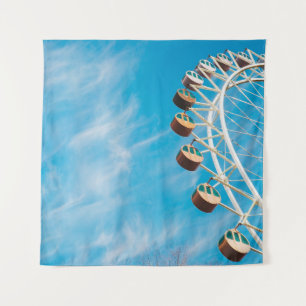 Tenture Grande roue blanche sous ciel clair le matin