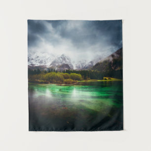 Tenture Journée de pluie vertigineuse au lac Fusine, Itali