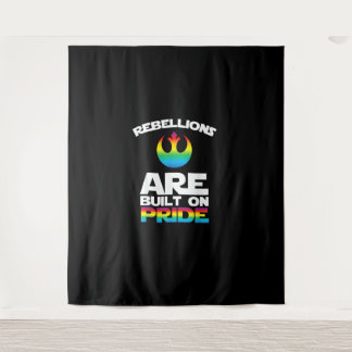 Tenture _Les Rébellions Sont Bâties Sur Pride_ T-Shirt Gay