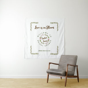 Tenture Mariage avec des feuilles vertes et des fleurs ros
