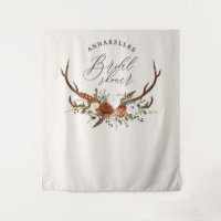 Mariage champêtre avec motifs floraux en terre cui