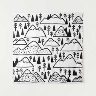 Tenture Montagnes et arbres Vintages dessinés à la main.