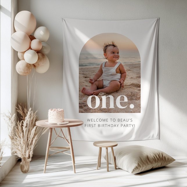Tenture Panneau de bienvenue photo arched pour 1er anniver (Zazzle 1st Birthday One Arched Photo Welcome Sign Tapestry)