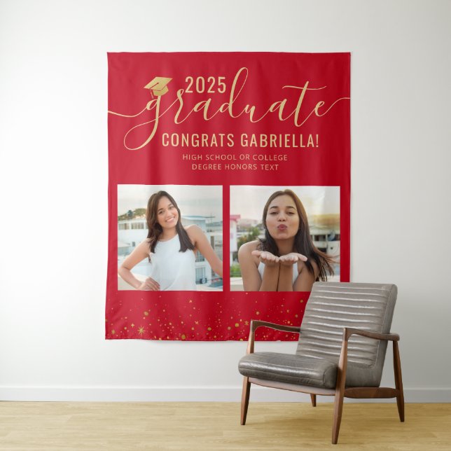 Tenture Photo Collage Graduation noir Booth rouge fond (En situation)