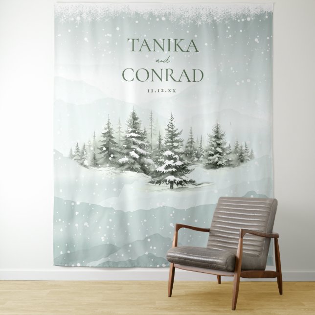 Tenture Rustic Winter Wedding Arch Forest Green ID1049 (En situation)