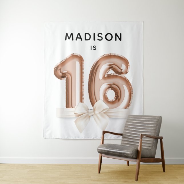 Tenture Sweet 16 Luxe Ballons Anniversaire Rose Gold (En situation)