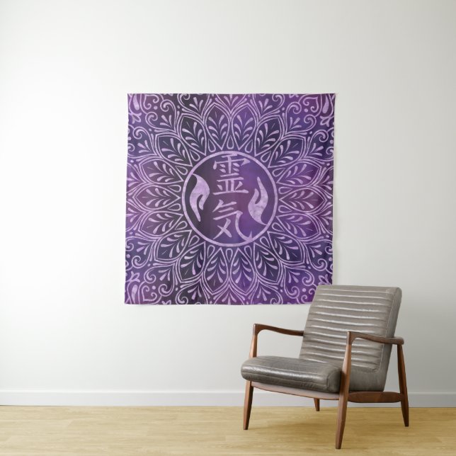 Tenture Symboles de Reiki et mains curatives sur la (En situation)