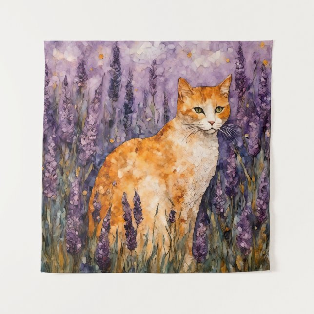 Tenture Un joli chat gingembre dans un champ de lavande (Devant)