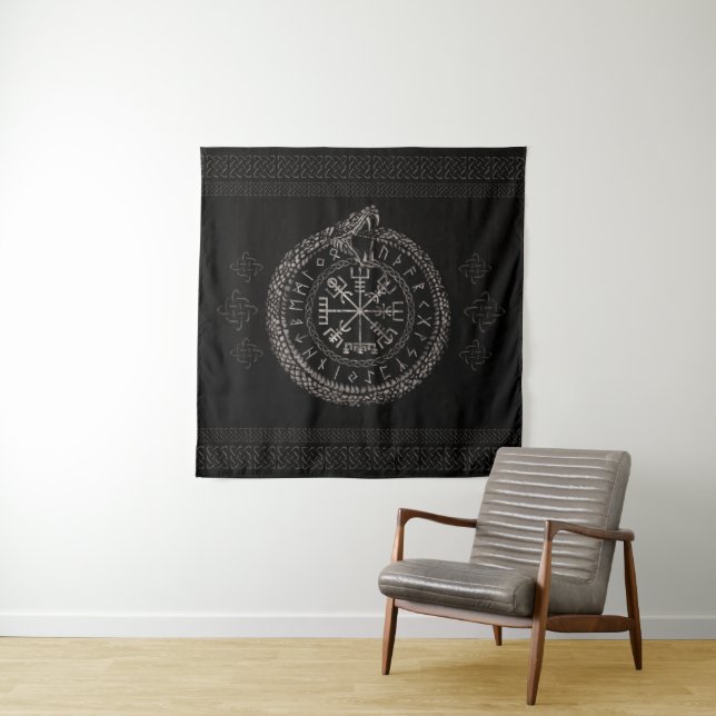 Tenture Vegvisir avec Ouroboros et runes (En situation)