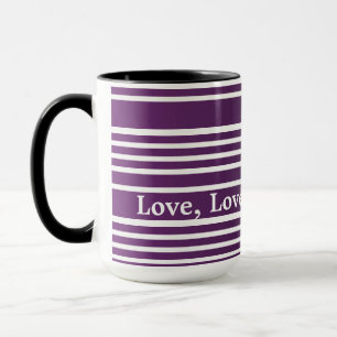 Teppichgetränk aus lila Streifen Tasse