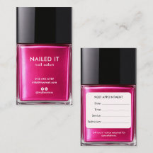 Termin im Nagelstudio mit Flasche rosa Nagellack