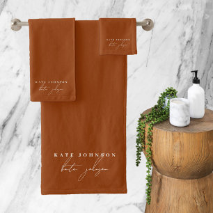 Terracotta Burnt Orange Signature Script Monogram Badhandtuch Set
