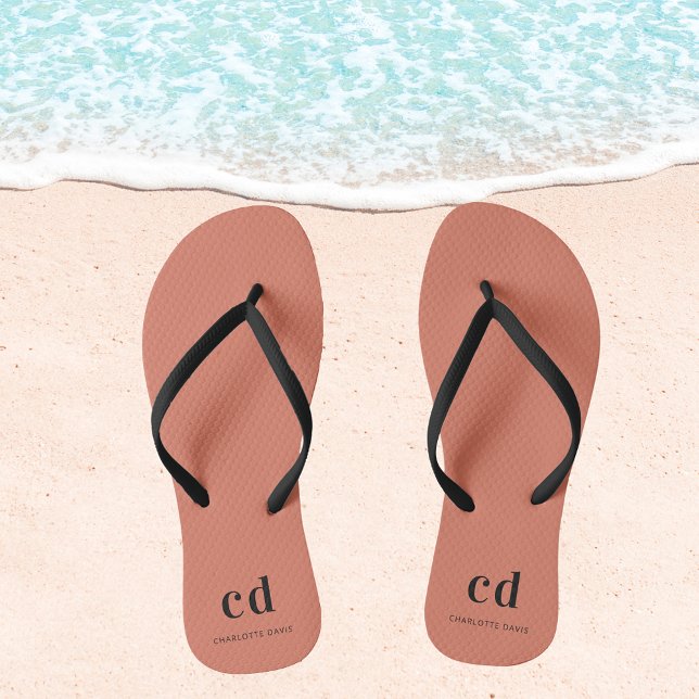Terracotta dusty earth name monosty flip flops (Von Creator hochgeladen)