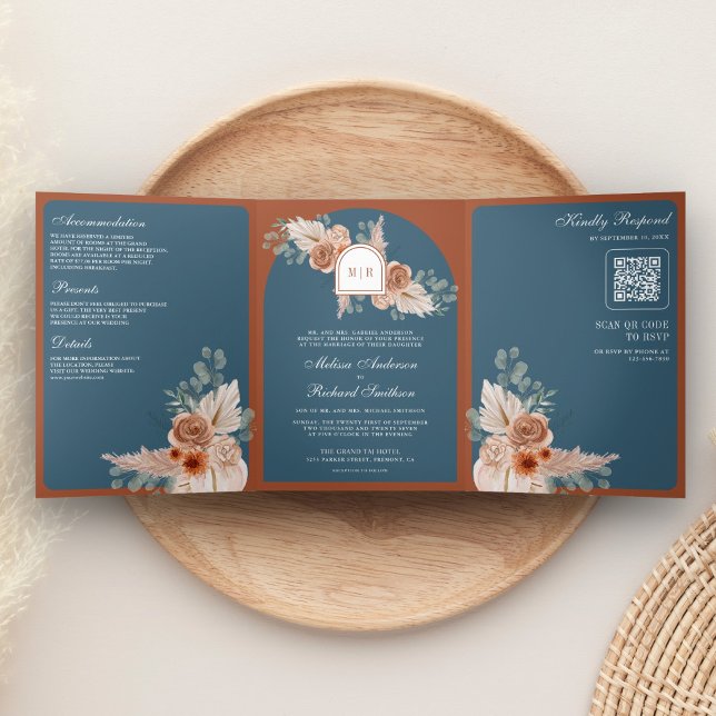 Terracotta Floral Dusty Blue QR Code Wedding Dreifach Gefaltete Einladung (Von Creator hochgeladen)