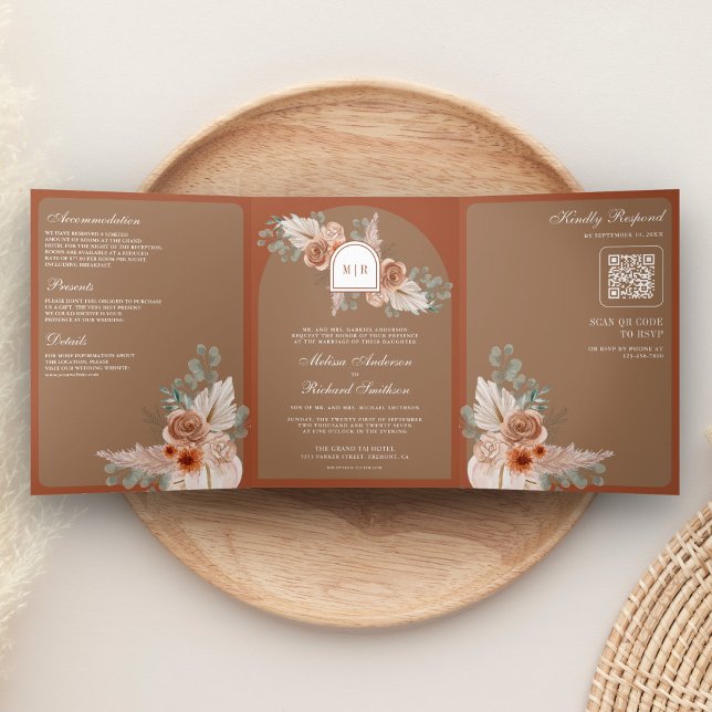 Terracotta Floral Pampas Beige Tan QR Code Wedding Dreifach Gefaltete Einladung (Von Creator hochgeladen)