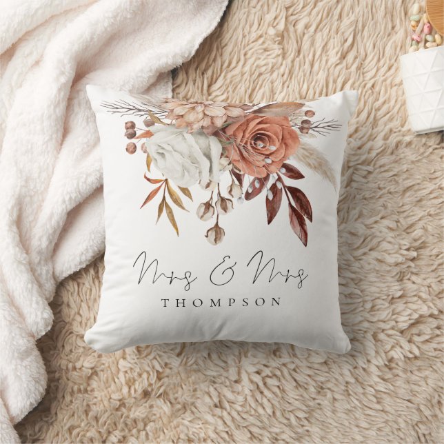 Terracotta Florals Mrs. Name Newlyweds Kissen (Decke)