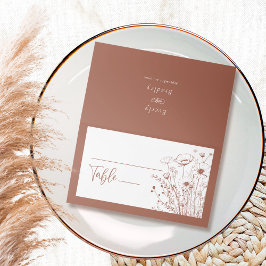 Terracotta Hintergrund Weißes Wildblume Monogramm Platzkarte