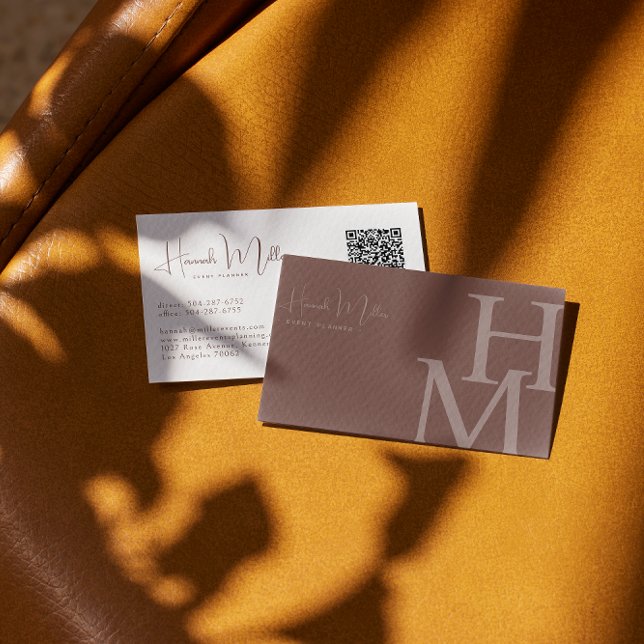 Terracotta | Modern Elegant Minimalist QR Code Visitenkarte (Von Creator hochgeladen)