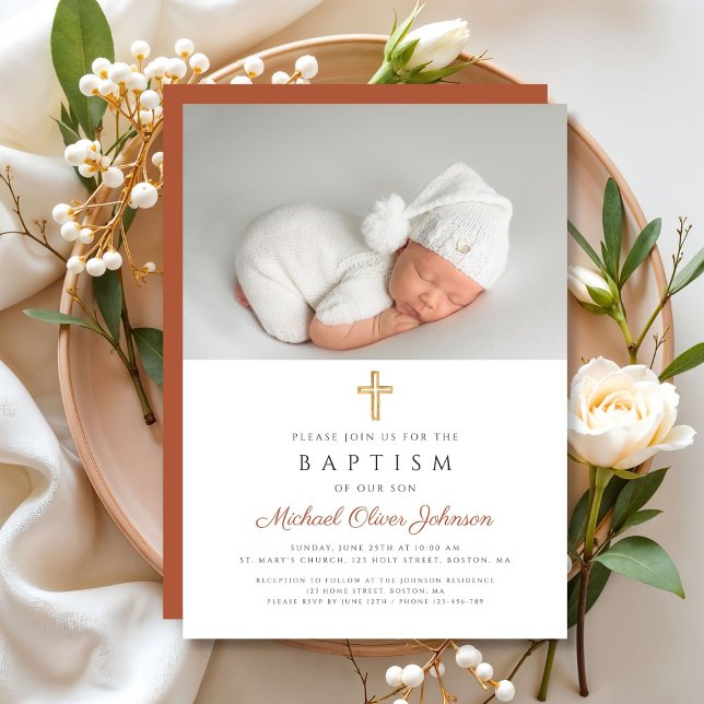 Terracotta Moderne religiöse Cross Foto Taufe Einladung (Terracotta Modern Religious Cross Photo Baptism Invitation)