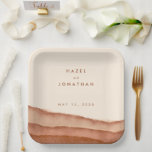 Terracotta Ombre | Minimalistisch Boho Wedding Pappteller<br><div class="desc">Weiche Terracotta Hochzeitsfeier Teller,  Teil unserer hochgefärbten Hochzeitsfeier in Aquarell. Mit den Farben neutraler ecku zu rosten zu brennen Orange,  erinnert an Ton Wüsten,  in malerischen Linien von reichen Aquarellfarben-Waschung,  mit minimalistischem Text.</div>