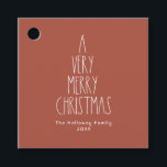 Terracotta Red Boho Polka Dot Christmas Square Geschenkanhänger<br><div class="desc">Diese Terracotta roten boho polka dot weihnachtsplattform sind perfekt für Ihren modernen böhmischen ländlichen Bauernhof inspiriert Urlaub Gruß. Der klassische rustikale, aber feine handgezeichnet Schriftart verleiht ihm einen erdigen Vintagen Look und behalte ihn niedlich und einfach. Die Polka-Punkte kommen in Erdtönen wie Rot, Salbei, Rosa, Rosa, Terrakotta, Rost und Bräune....</div>