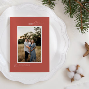 Terracotta Retro Boho Minimalistischer Brief und F Feiertagskarte