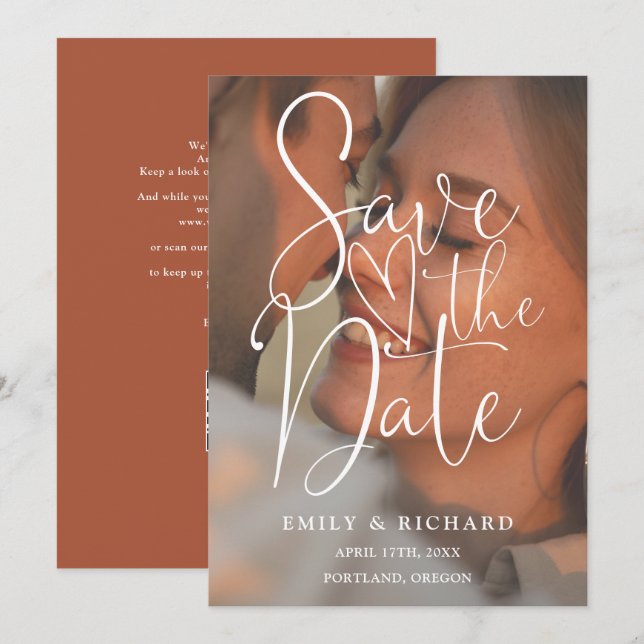 Terracotta Wedding Foto Elegantes Script QR Code Save The Date (Vorne/Hinten)