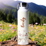 Terracotta Wildblume Gartenanlage Monte Lema Trinkflasche<br><div class="desc">Genießen Sie Ihren Durst stilvoll mit unserer exquisiten Watercolor Wildblume Garden Monogram Name Water Flasche. Diese elegante Flasche ist mit einem atemberaubenden Aquarellgarten gestaltet, der die Schönheit der Wildblume in Erinnerung ruft. Personalisieren Sie Ihre Flasche mit Ihrem Monogramm und Namen, um sie einzigartig zu machen oder erstellen Sie ein nachdenkliches...</div>