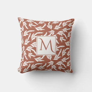 Terrakotta-Blätter, modernes florales Monogramm Kissen