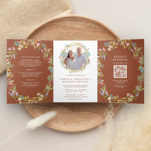 Terrakotta-Boho-Wildblumen-Foto-QR-Code-Hochzeit Dreifach Gefaltete Einladung