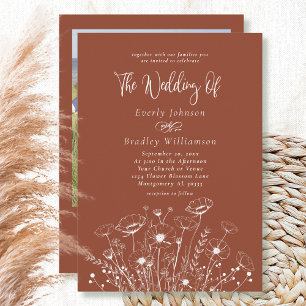 Terrakotta-Erdfarbene Wildflower-Script-Hochzeit Einladung