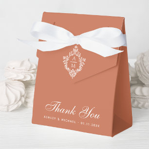 Terrakotta-Hochzeits-Wappenschild-Monogramm-Skript Geschenkschachtel