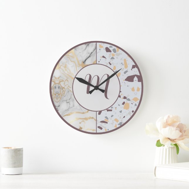 Terrazzo-Marble Custom Initial Große Wanduhr (Zuhause)
